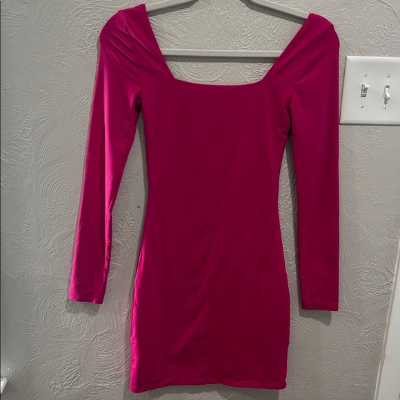 Aritzia Babaton Granita Pink Contour Squareneck Dress Size XS - Picture 6 of 6